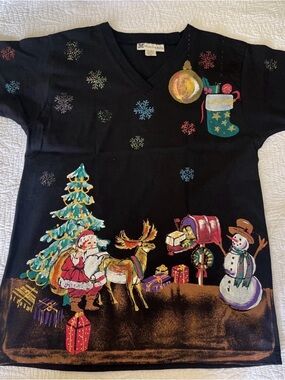 Marguerita Hand Painted Christmas Tee Black V Neck Short Sleeve